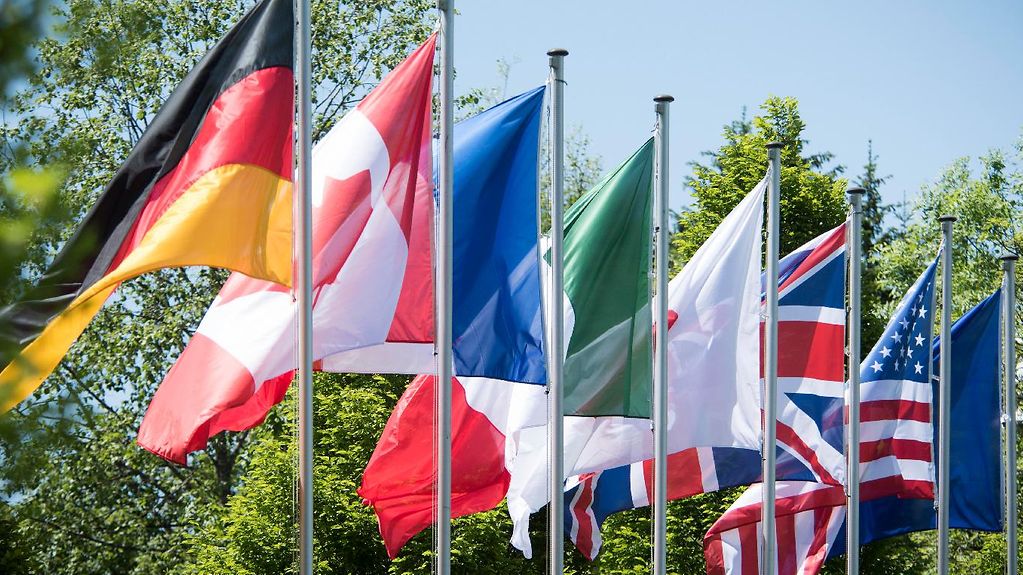 Flags of the G7 countries